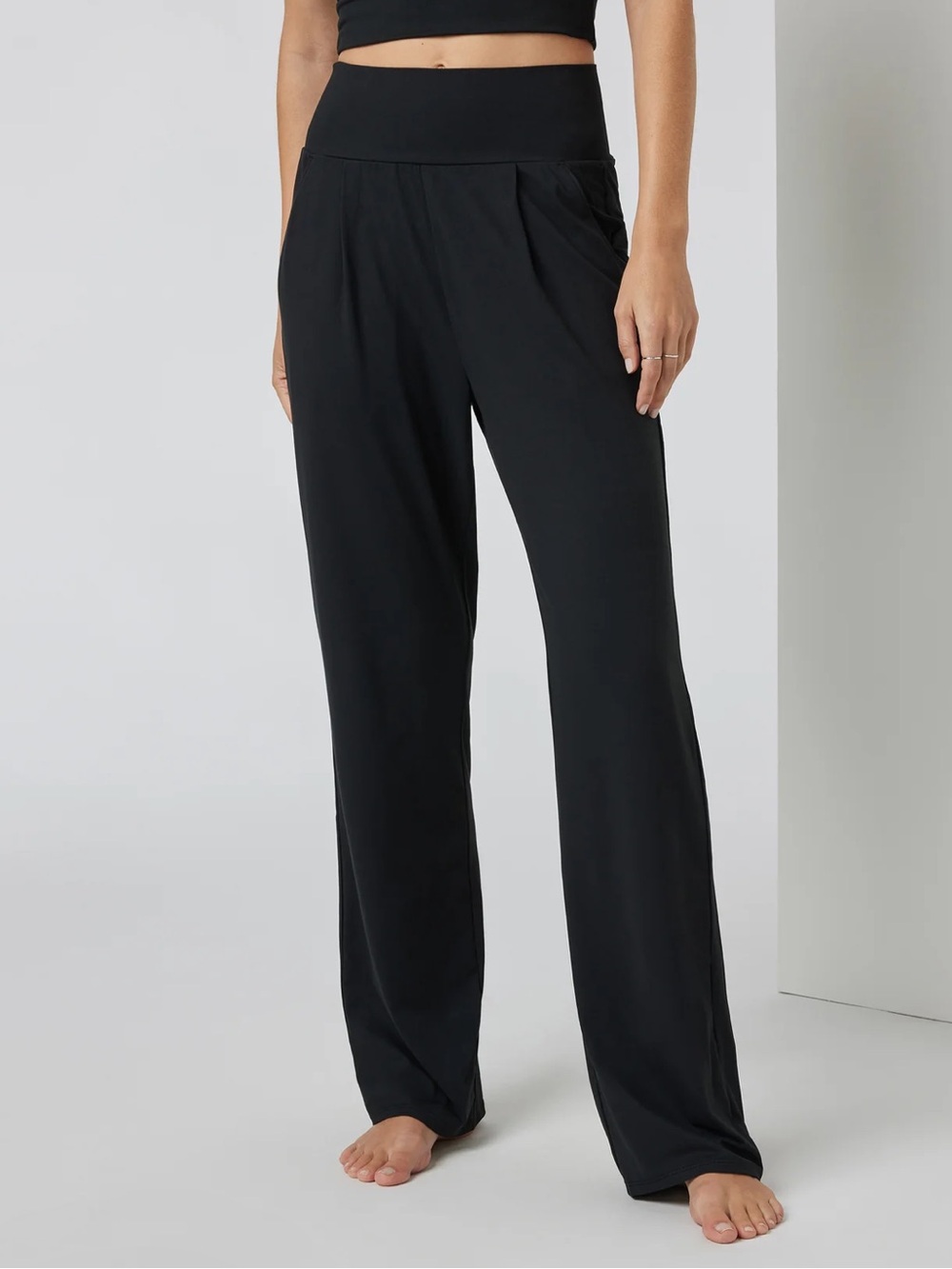 Vuori Lux At Ease Straight Pants